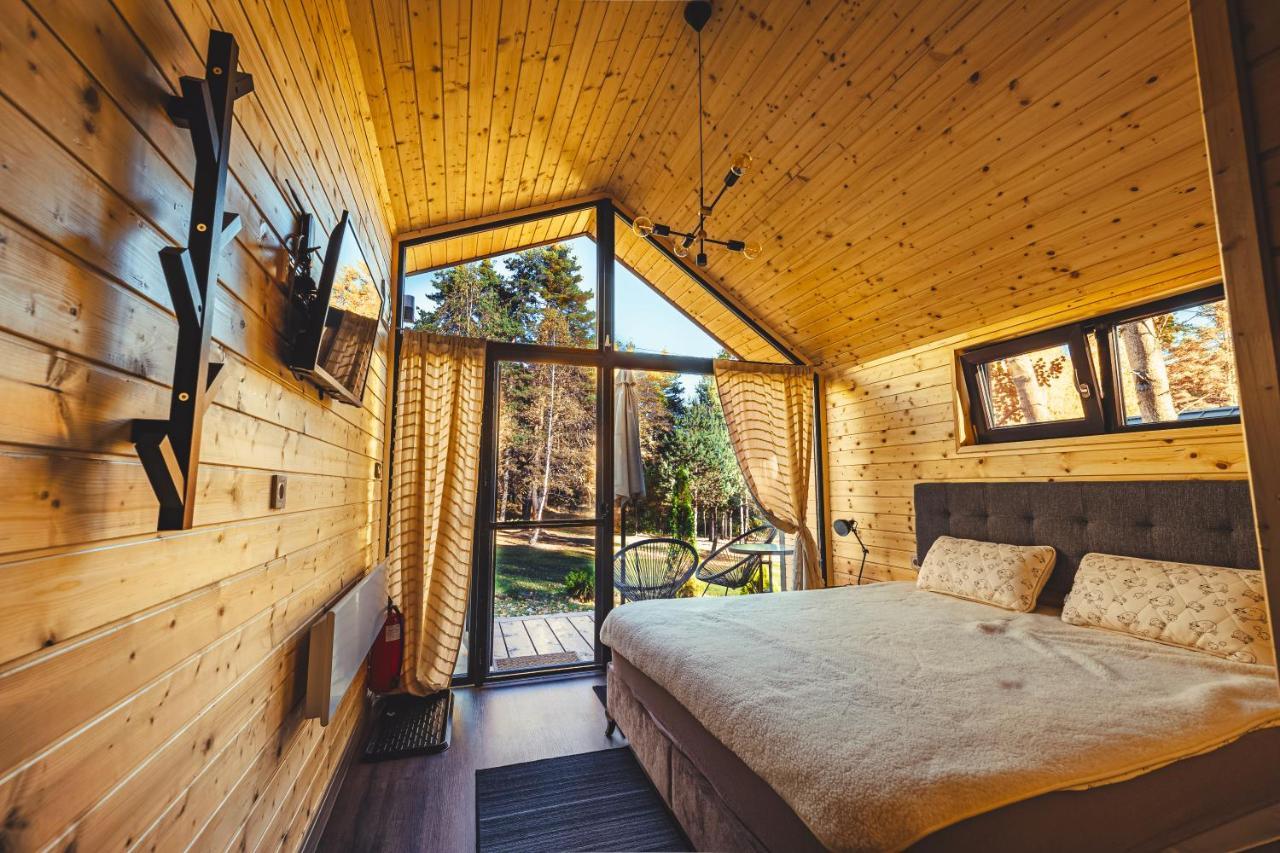 מלון פשטרה Saint Constantine Mountain Retreat מראה חיצוני תמונה